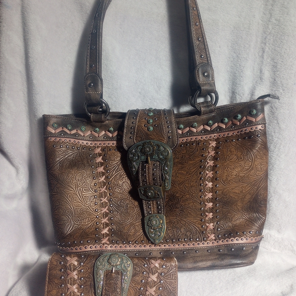 Montana West NWOT Brown and Pink Western CC Shoulder Bag And Matching Wallet